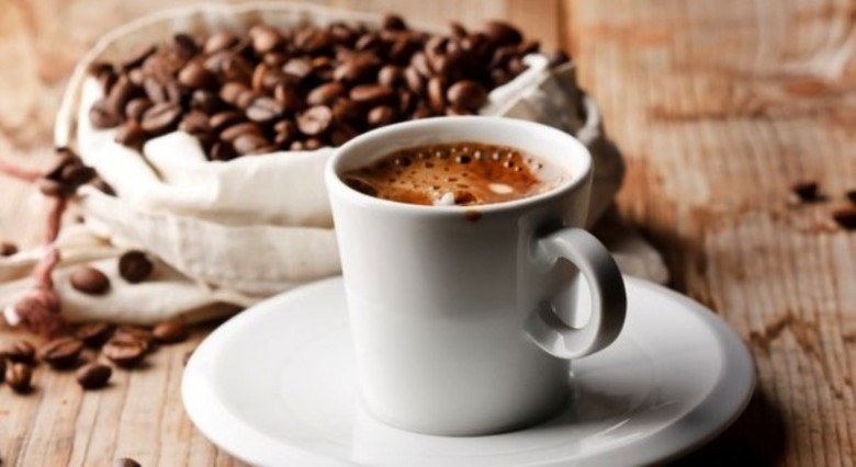 Çay, kahve ve şekerden uzak kalmak