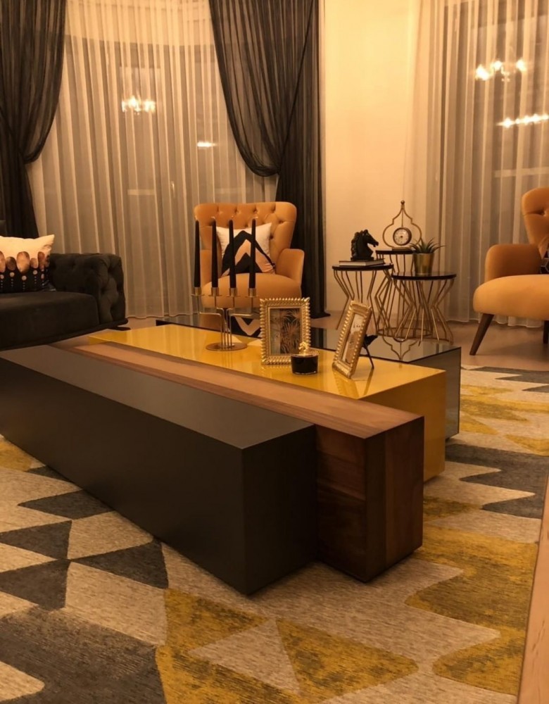 Geçimin Ön Tasarıda Olduğu Bu Konutta Çağdaş Tarz Ayrıntılarda Göz Alıyor - Contemporary Style in this Residential Housing
