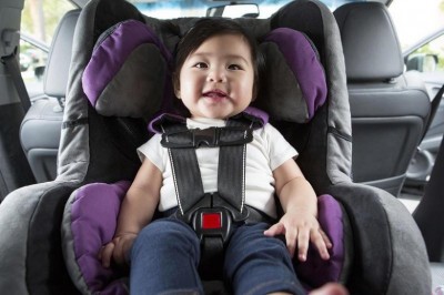 Bebekler İçin Otomobil Koltuğu Seçerken 5 Önemli Husus